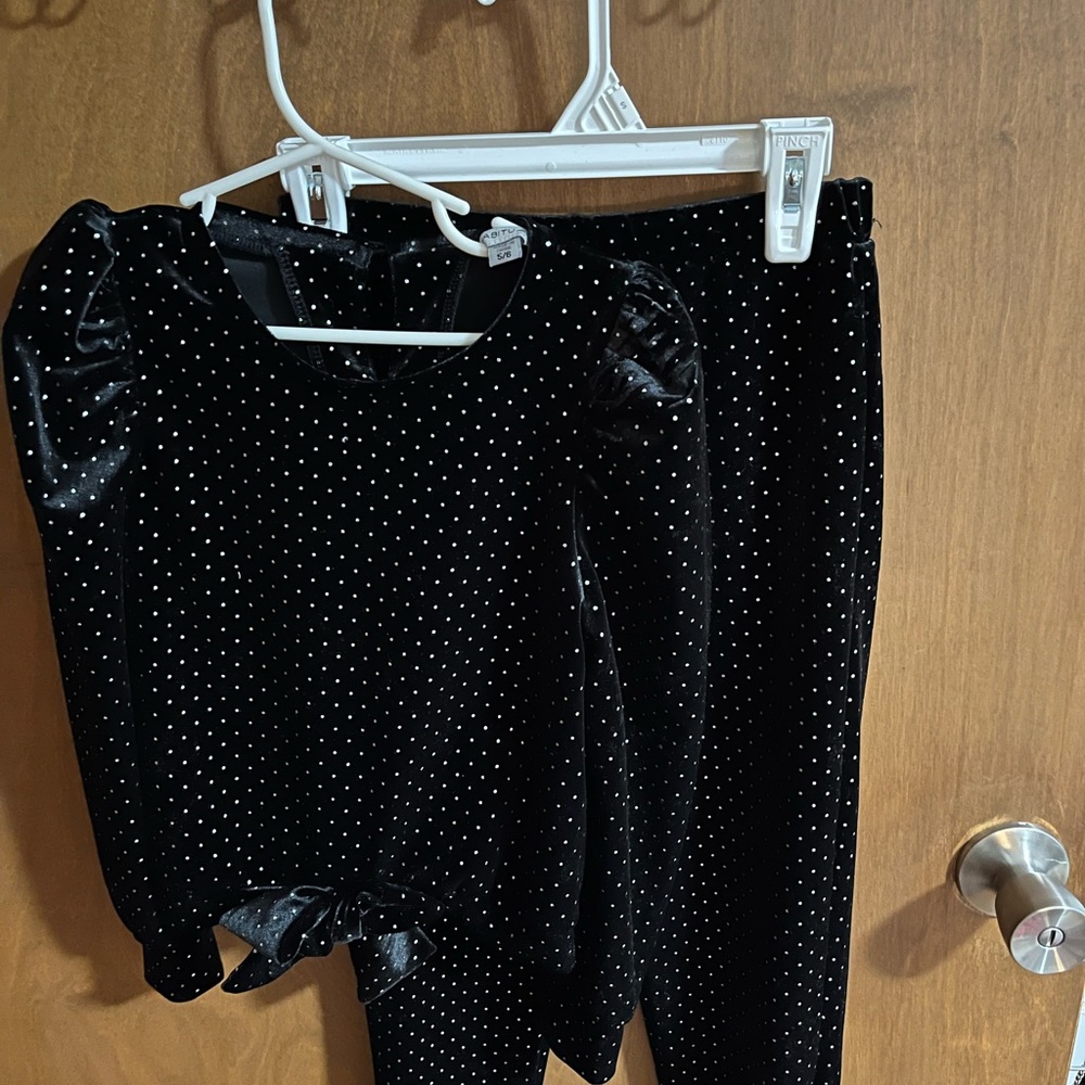 Polka dot set!